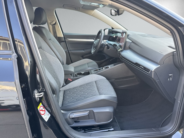 Golf VIII 2.0 TDI DSG GOAL AHK+RFK+HEAD-UP+NAVI+