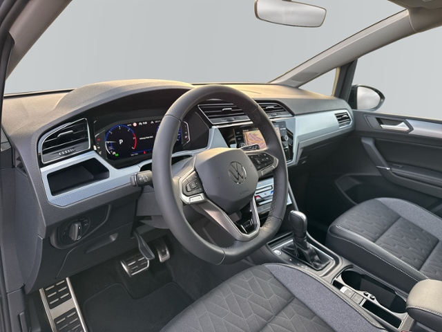 Touran 2.0 TDI DSG 7-SITZE+PANO+AHK+RFK+LED+NAVI