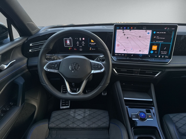 Tiguan 2.0 TDI DSG R-LINE AHK+NAVI.+ACC+HEAD-UP+