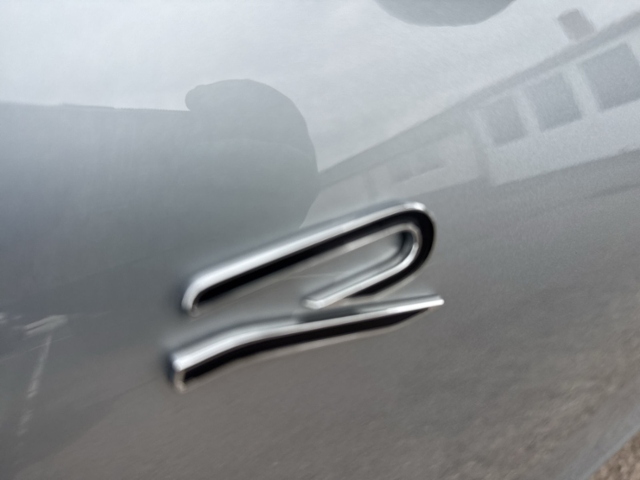 Tiguan 2.0 TDI DSG R-LINE AHK+NAVI.+ACC+HEAD-UP+