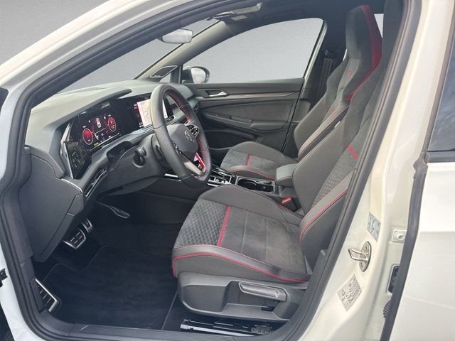 Golf VIII GTI Clubsport PANO+DCC+HEAD-UP+RFK+AKR