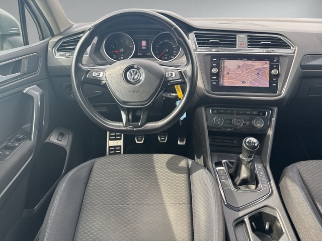 Tiguan Allspace 1.5 TSI UNITED PANO+NAVI+RFK+SHZ