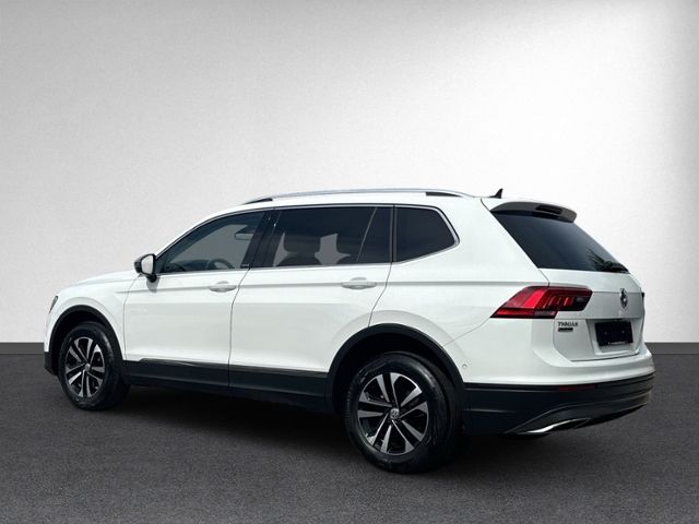 Tiguan Allspace 1.5 TSI UNITED PANO+NAVI+RFK+SHZ