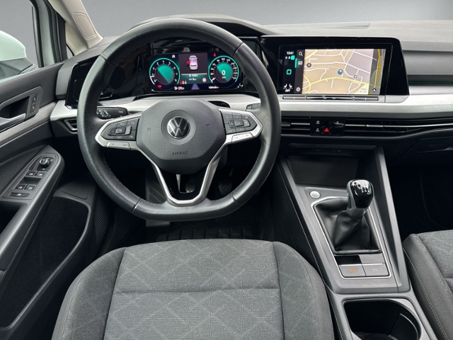 Golf VIII 1.5 TSI Life LED+NAVI+ACC+SHZ+PDC+VIRT