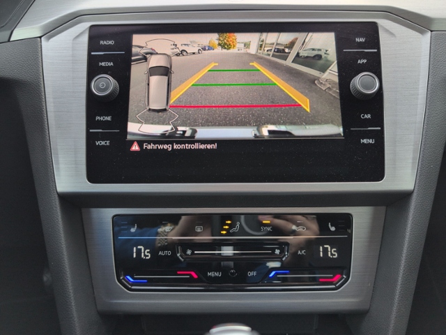 Passat Variant 1.5 TSI DSG KAMERA+LED+NAVI+SIHZ+