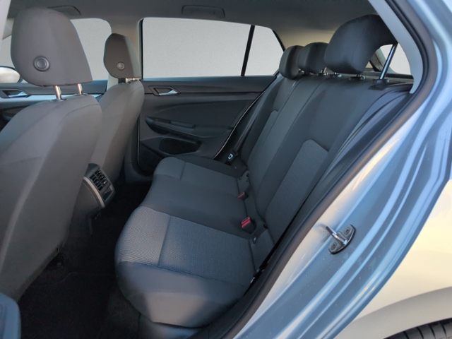 Golf VIII 2.0 TDI LED+GRA+APP-CONNECT+KLIMAAUTO+