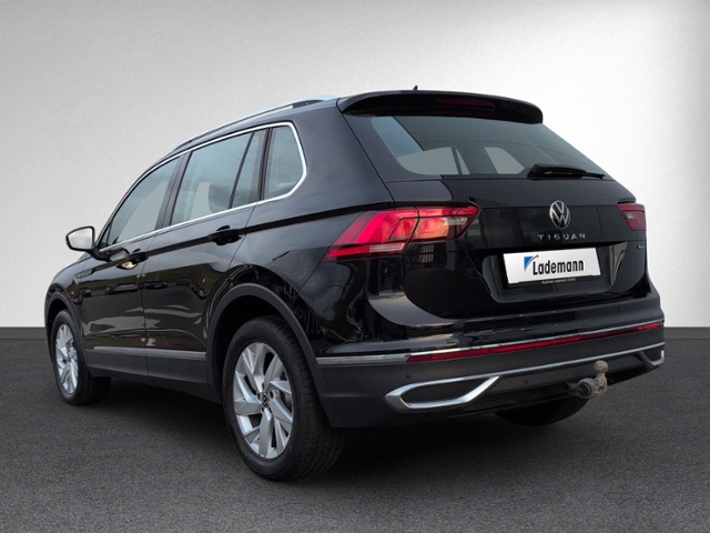 Tiguan 2.0 TDI DSG Elegance ALLRAD+PANO+STAHZ.+A