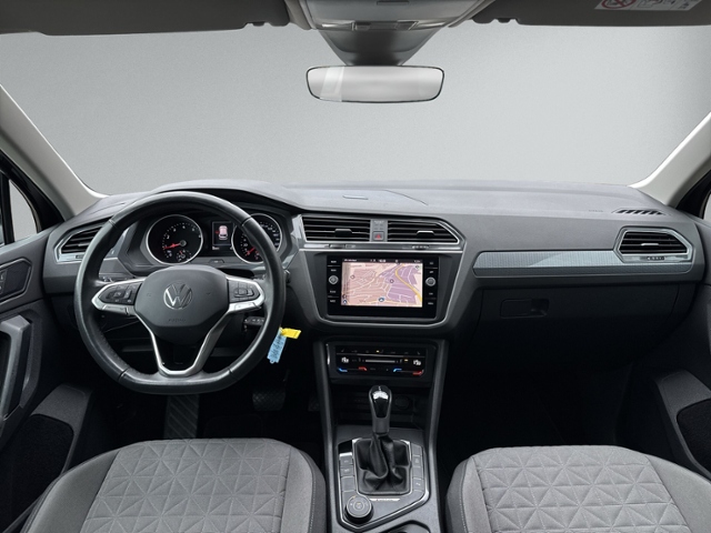 Tiguan 2.0 TSI DSG 4MOTION STANDHZ+KAMERA+NAVI.+