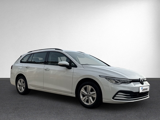 Golf VIII Variant 1.0 eTSI DSG LED+NAVI+ACC+SIHZ