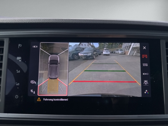 Ateca 2.0 TSI DSG ALLRAD PANO+RFK+LED+eHECK+NAVI