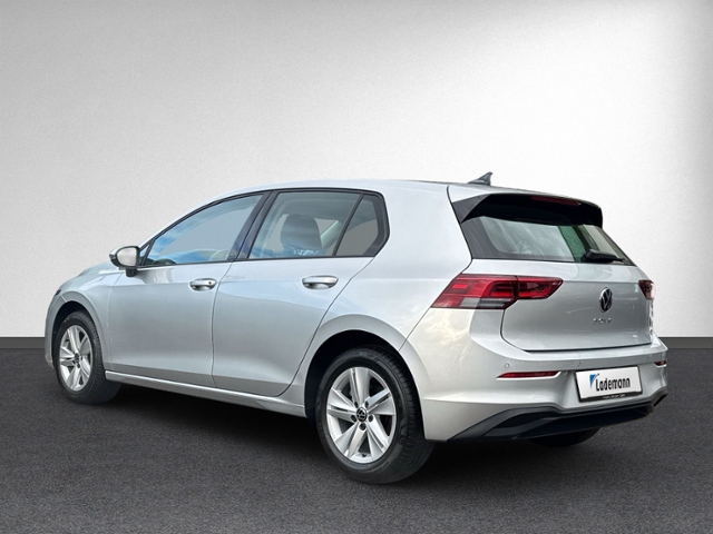 Golf VIII 2.0 TDI DSG Life LED+NAVI+ACC+PDC+SIHZ