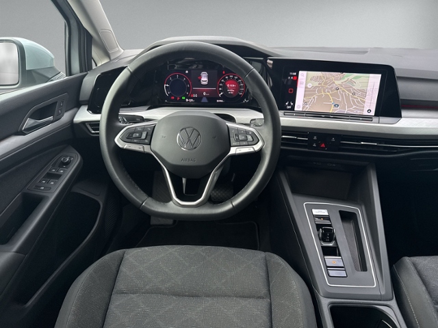 Golf VIII 2.0 TDI DSG LED+NAVI+RFK+ACC+SIHZ+PDC+