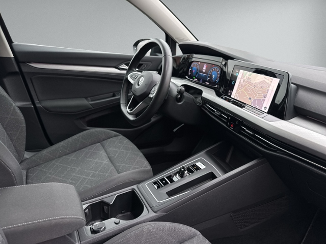 Golf VIII Variant 2.0 TDI DSG AHK+LED+NAVI+RFK+A