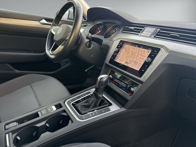 Passat Variant 1.5 TSI DSG LED+NAVI+RFK+ACC+SIHZ