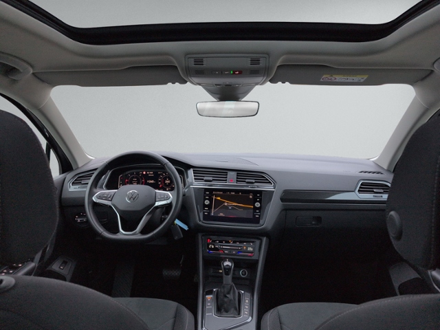 Tiguan 2.0 TDI DSG ELEGANCE PANO+RFK+IQ.LIGHT+SH