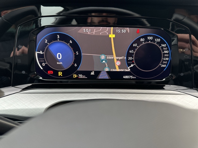 Golf VIII 2.0 TDI DSG LED+NAVI+KAMERA+ACC+SITZH+