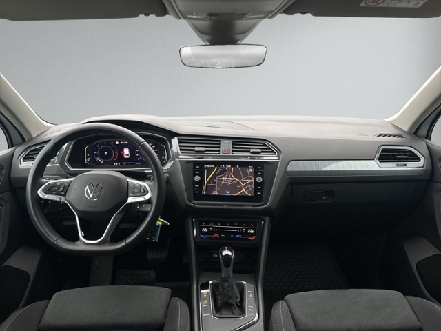 Tiguan 2.0 TDI DSG AHK+LED+NAVI+HEAD-UP+ACC+SIHZ