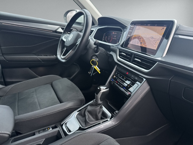 T-Roc 2.0 TDI DSG STYLE AHK+RFK+LED+NAVI+ACC+SHZ