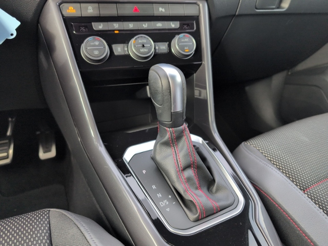 T-Roc 1.5 TSI DSG SPORT STANDHZ+LED+NAVI+ACC+PDC