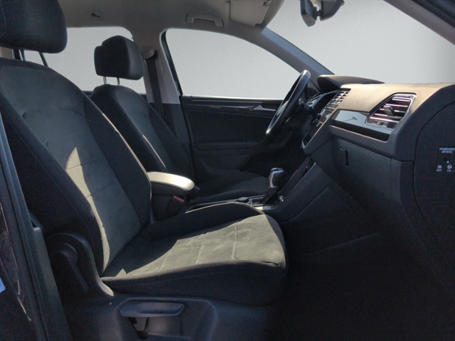 Tiguan 2.0 TDI DSG ELEGANCE 4MOTION AHK+HEAD-UP+
