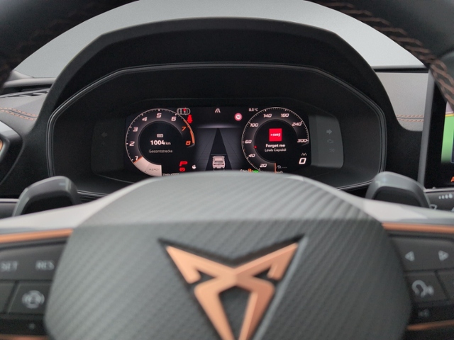 Leon ST 2.0 TSI DSG 4Drive AHK+LED+NAVI+RFK+ACC+