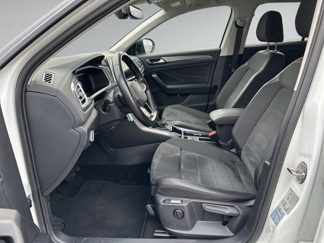 T-Roc 2.0 TDI DSG STYLE AHK+RFK+IQ.LIGHT+ACC+SHZ