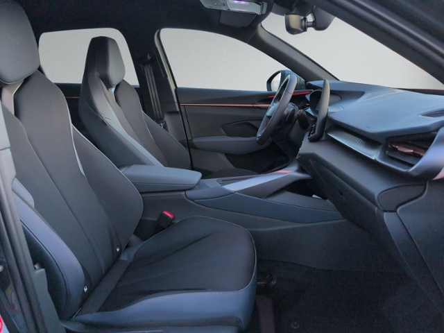 Terramar 1.5 eTSI DSG AHK+LED+NAVI+RFK+ACC+SIHZ+