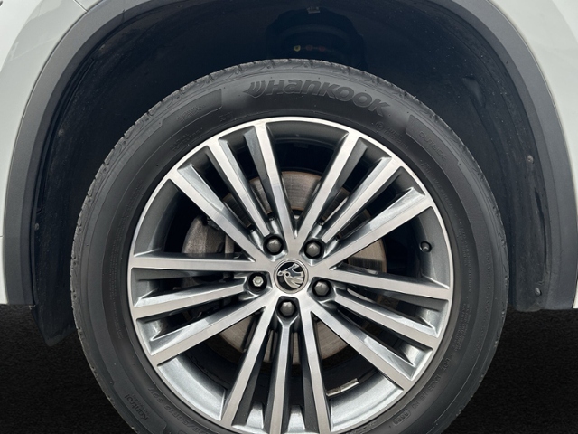 Kodiaq 2.0 TDI L&K 4x4 LED+NAVI+PANO+AHK+360°-KA