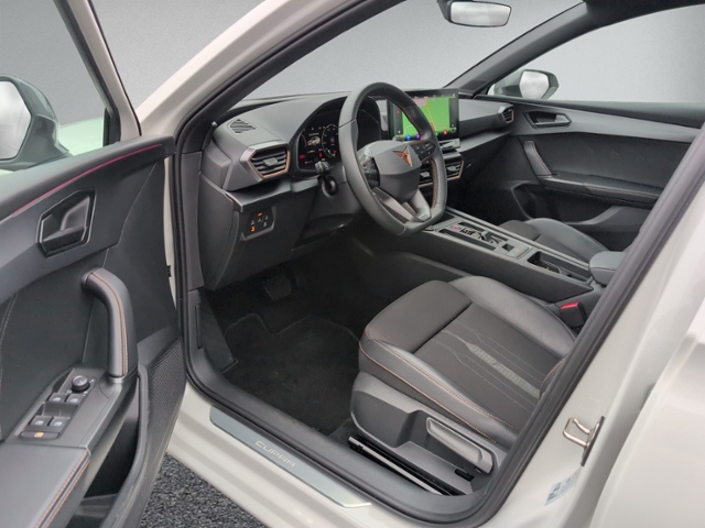 Leon 1.5 eTSI DSG LED+NAVI.+RFK+ACC+KEYLESS+DAB+