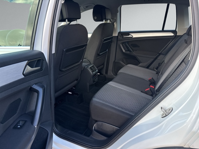Tiguan 1.4 TSI Comfortline EINPAKRHILFE+SITZHEIZ