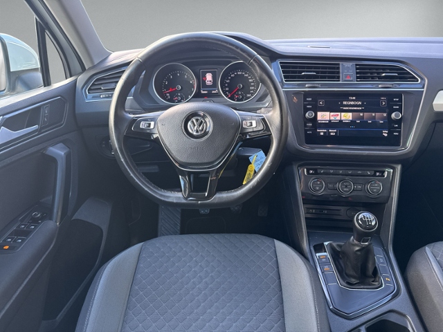 Tiguan 1.4 TSI Comfortline EINPAKRHILFE+SITZHEIZ