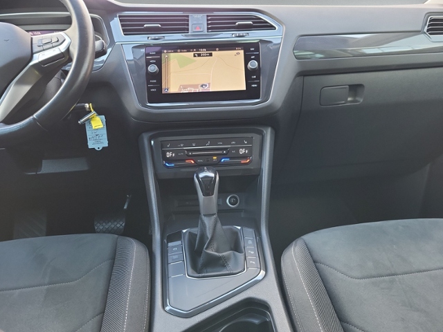 Tiguan 2.0 TDI DSG ELEGANCE PANO+IQ.LIGHT+KAMERA