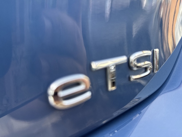 Golf VIII 1.5 eTSI DSG 50 Jahre PANO+RFK+DCC+ACC