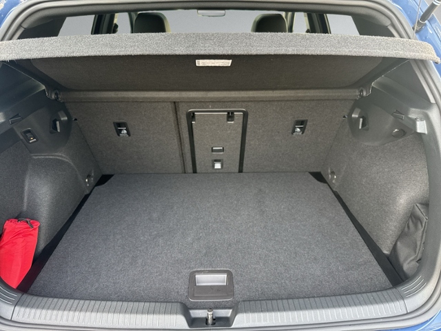 Golf VIII 1.5 eTSI DSG 50 Jahre PANO+RFK+DCC+ACC