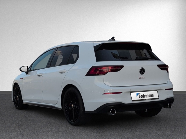 Golf VIII 2.0 TSI GTI DSG IQ.LIGHT+NAVI+ACC+SIHZ