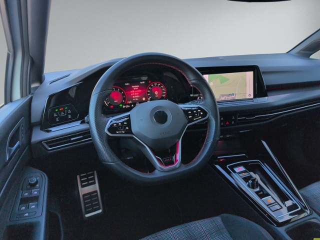 Golf VIII 2.0 TSI GTI DSG IQ.LIGHT+NAVI+ACC+SIHZ