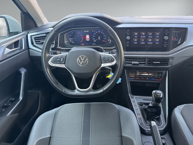 Polo 1.0 TSI STYLE IQ.LIGHT+KAMERA+ACC+SIHZ+DAB+