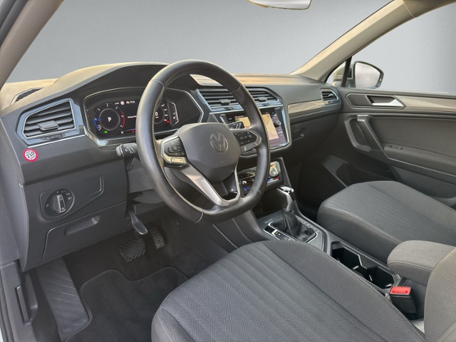 Tiguan Allspace 2.0 TDI DSG LED+NAVI+ACC+KAMERA+