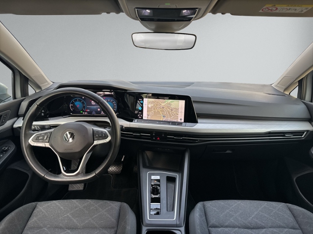 Golf VIII Variant 2.0 TDI DSG LED+NAVI+ACC+SIHZ+