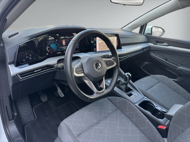 Golf VIII Variant 2.0 TDI AHK+ACC+NAVI+LED+SIHZ+