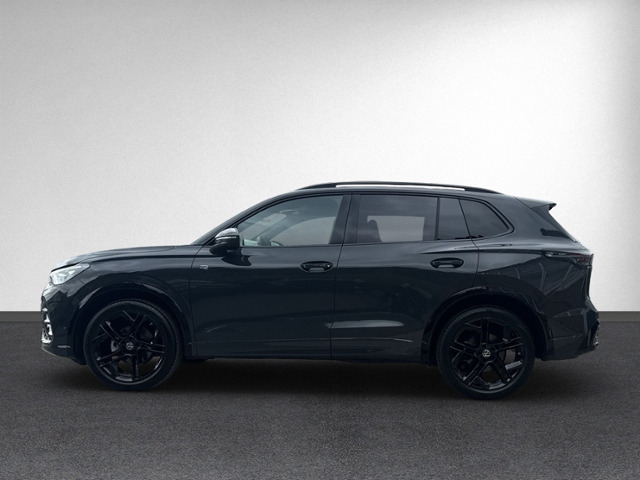 Tiguan 1.5 eTSI DSG R-LINE PANO+360°+IQ.LIGHT+HE