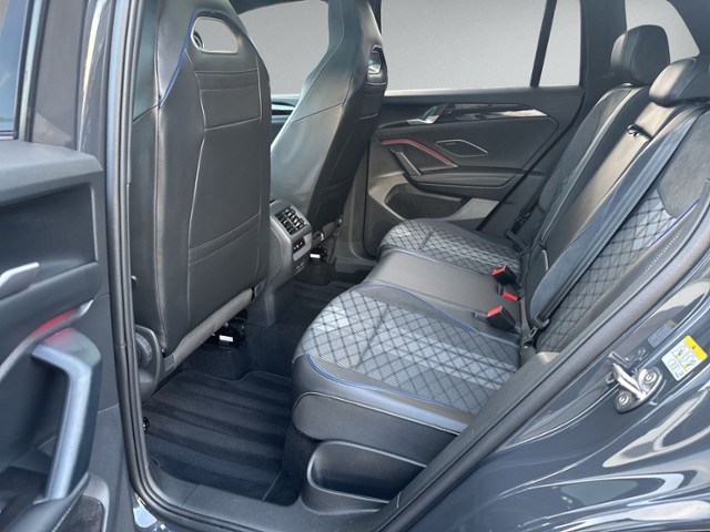 Tiguan 1.5 eTSI DSG R-LINE PANO+360°+IQ.LIGHT+HE