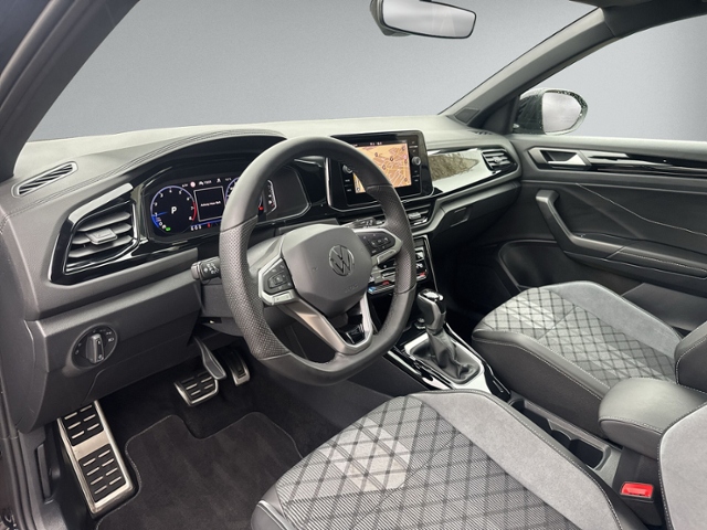 T-Roc 1.5 TSI DSG R-LINE PANO+IQ.LIGHT+RFK+NAVI+