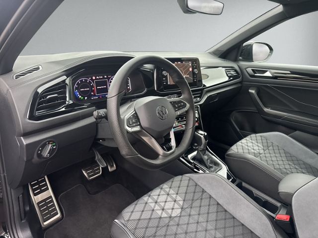 T-Roc 1.5 TSI DSG R-LINE PANO+IQ.LIGHT+RFK+NAVI+