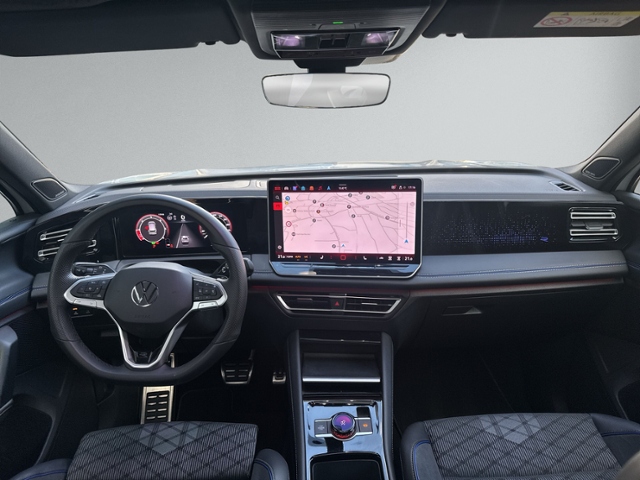 Tiguan 2.0 TDI DSG R-LINE 4MOTION PANO+360°+IQ.L