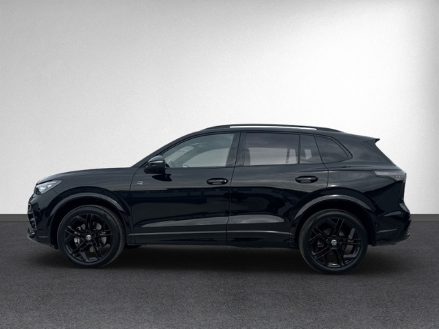 Tiguan 2.0 TDI DSG R-LINE 4MOTION PANO+360°+IQ.L