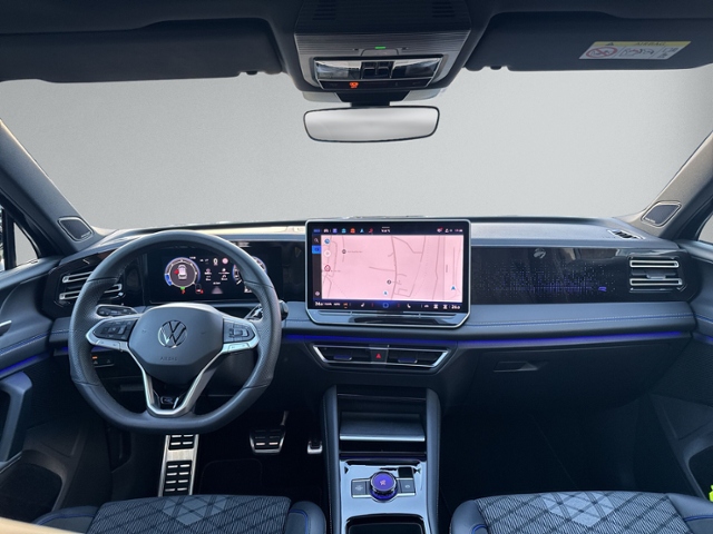 Tiguan 2.0 TDI DSG R-LINE 4MOTION PANO+360°+IQ.L