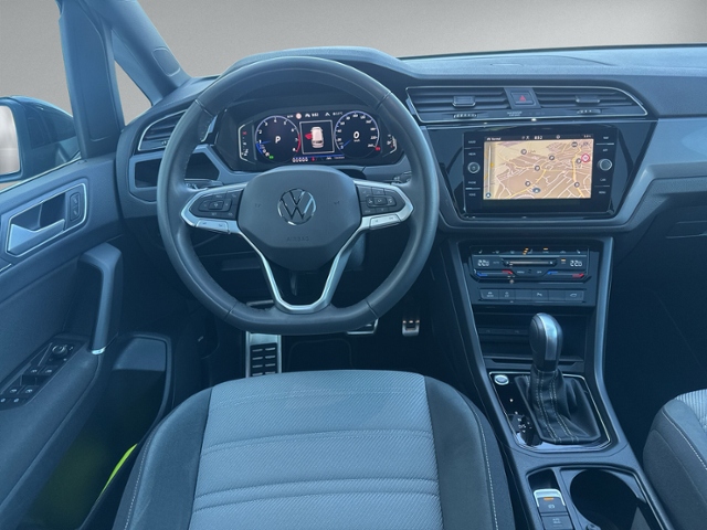 Touran 1.5 TSI DSG H-LINE PANO+7-SITZE+RFK+NAVI+