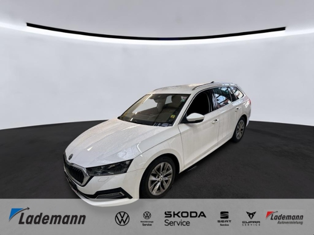 Octavia Combi 2.0 TDI DSG STYLE AHK+NAVI+ACC+PDC