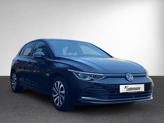 Golf VIII 1.5 TSI ACTIVE STANDHZ+RFK+HEAD-UP+NAV